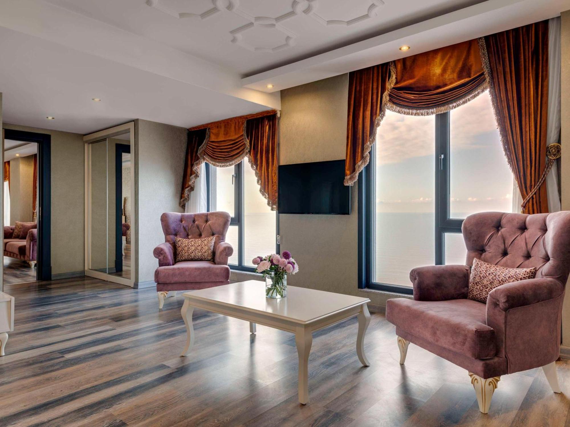 Moevenpick Hotel Trabzon Exterior foto
